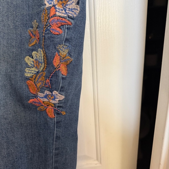 John Mark Women Floral Embroidered Cropped Boho Jeans SZ 16 - Picture 5 of 14